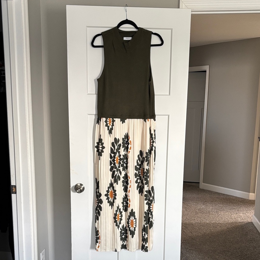 Avara Dress